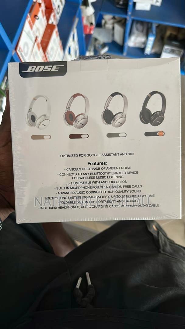Bose Pure Bass Headset · Photo 2