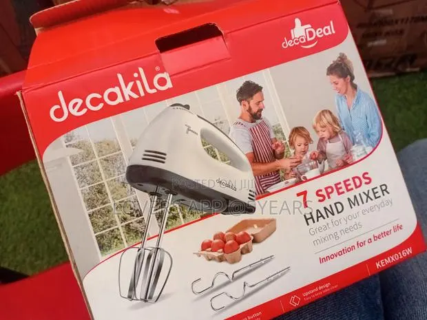 Compact Hand Mixer for Kitchen Use · Photo 1