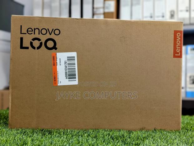 New Laptop Lenovo LOQ 15ARP9 16GB AMD Ryzen 7 SSD 512GB · Photo 2