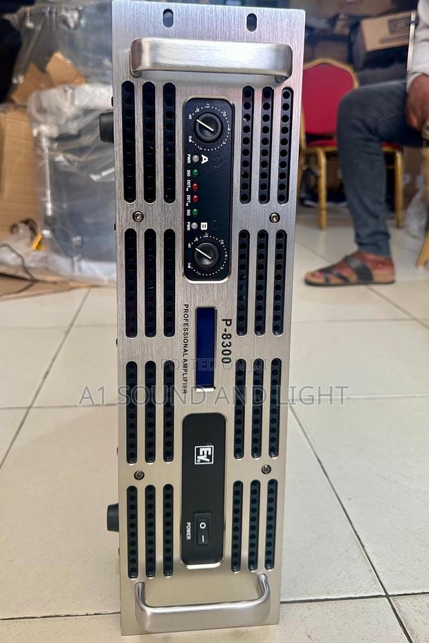 Ev P8300 [2-Channel] Power Amplifier · Photo 1