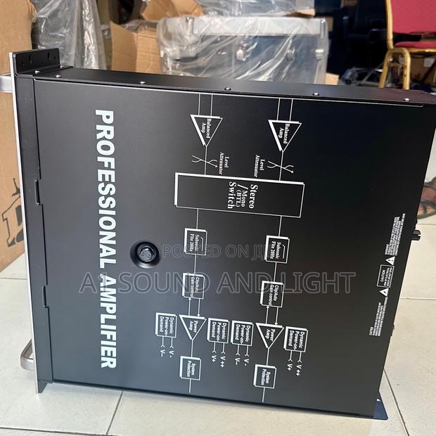 Ev P8300 [2-Channel] Power Amplifier · Photo 3
