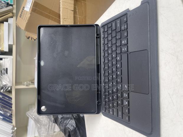 Samsung Tab A9+ A11 Keyboard With Backlit · Photo 4