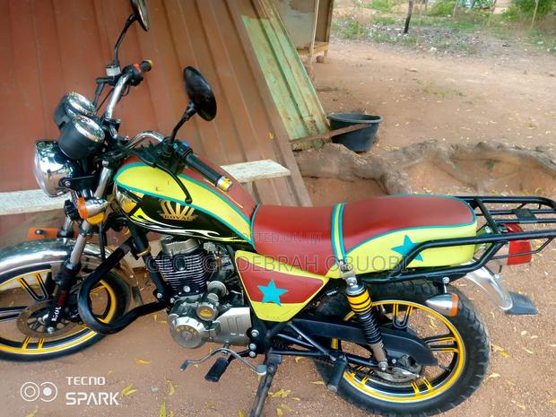 Royal Motorcycle 2024 Black · Photo 6