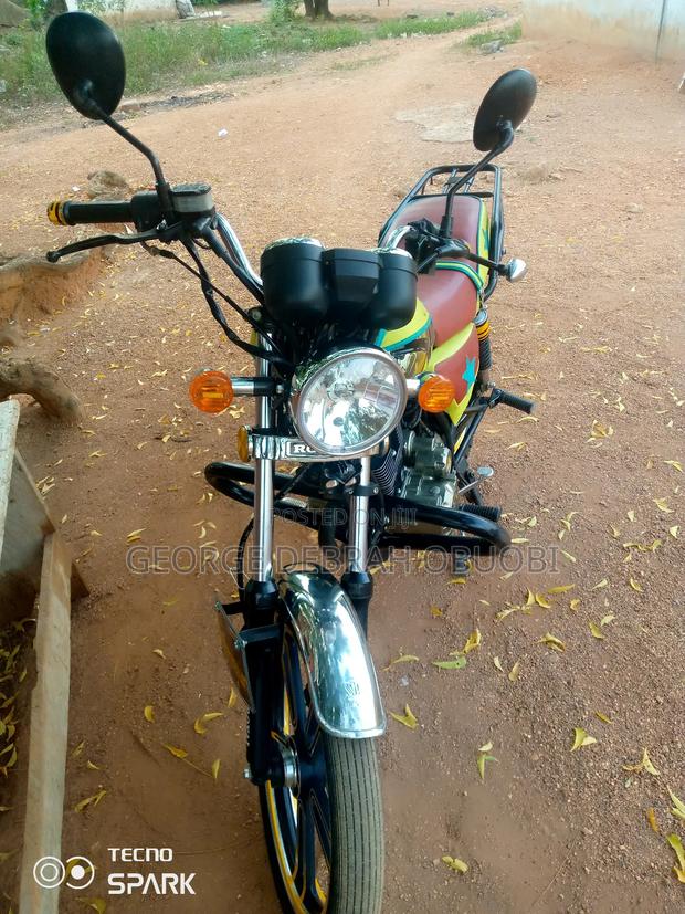 Royal Motorcycle 2024 Black · Photo 7