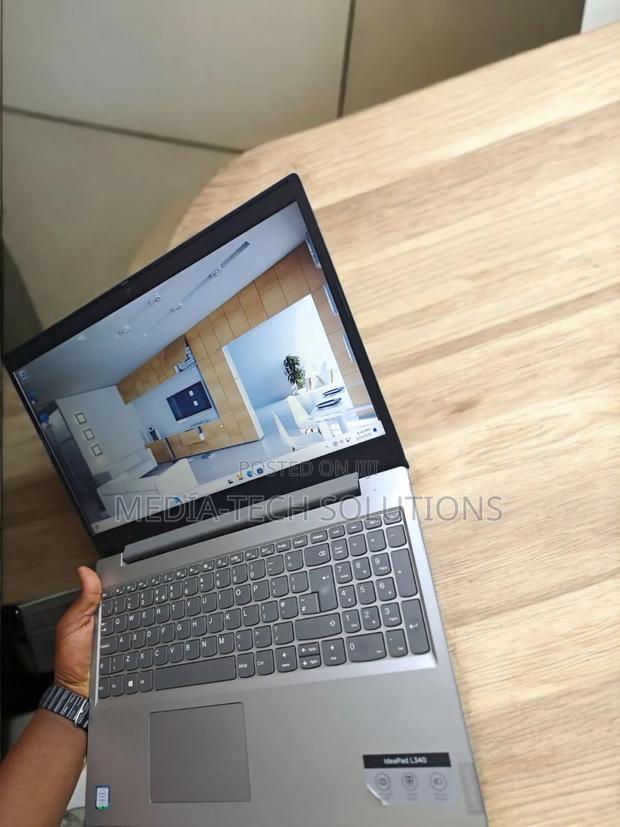 Laptop Lenovo IdeaPad L340 8GB Intel Core i5 SSD 256GB · Photo 3