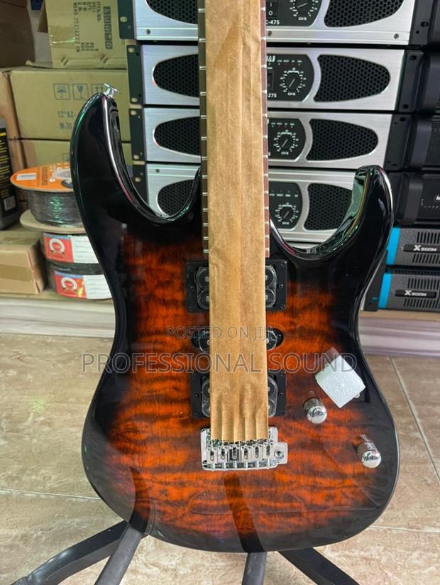 Ibanez Lead Guitar · Photo 2