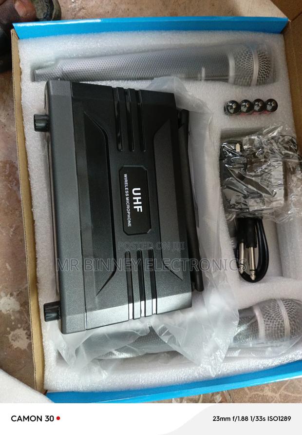 2 in One Wireless Microphone · Photo 4