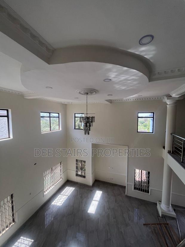 4bdrm House in Teshie Raster for rent · Photo 2