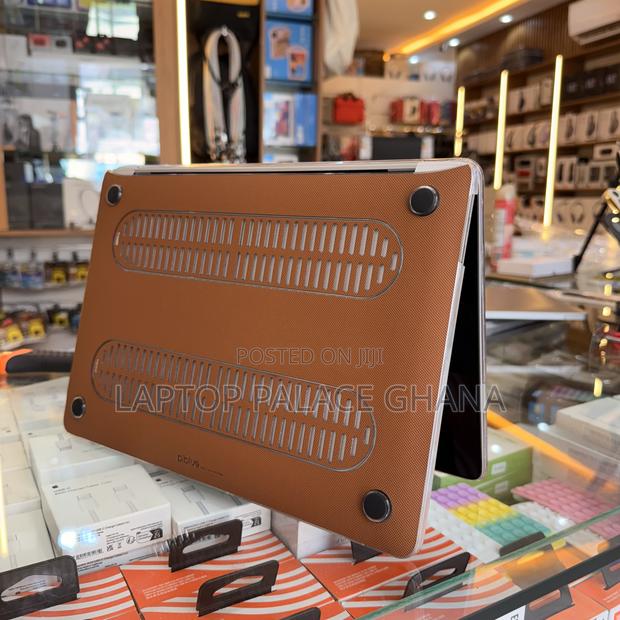 Piblue Leather Protective Macbook Cases for All Macbook · Photo 2