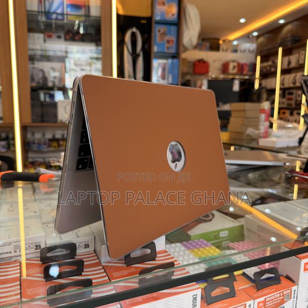 Piblue Leather Protective Macbook Cases for All Macbook · Photo 3