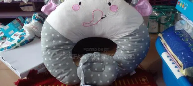 Nursing Pillow · Photo 2