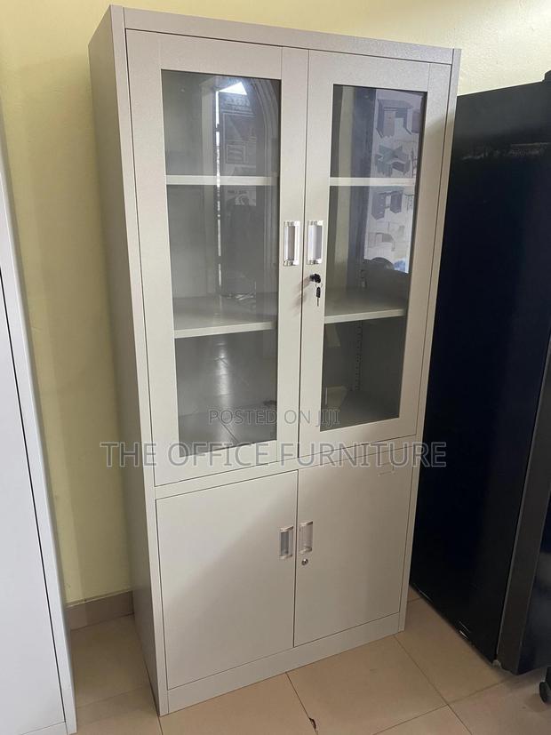 Half Glass Four Doors Cabinet · Photo 1