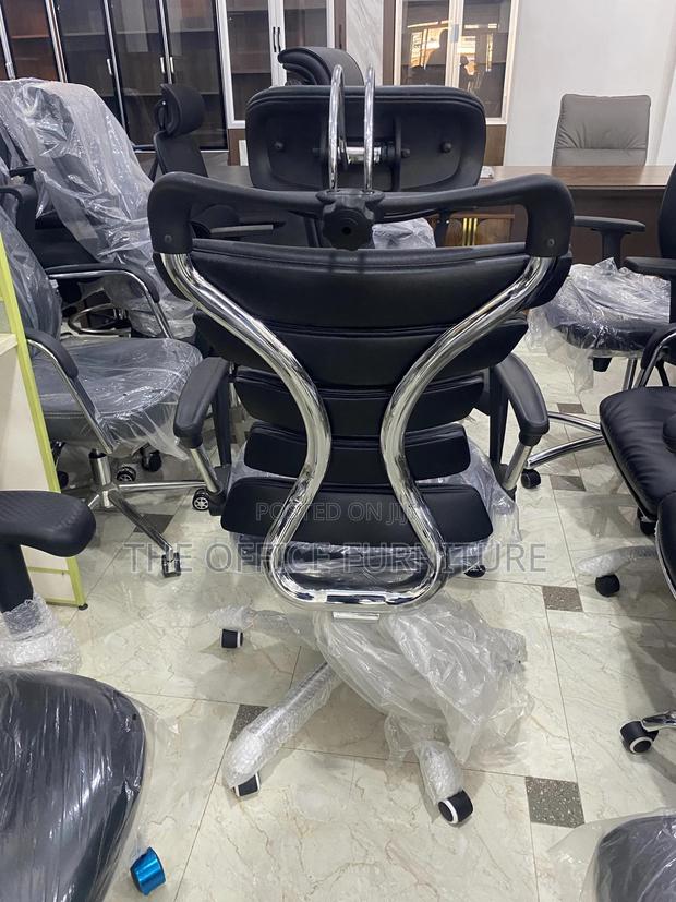 Ergonomic Chair · Photo 2