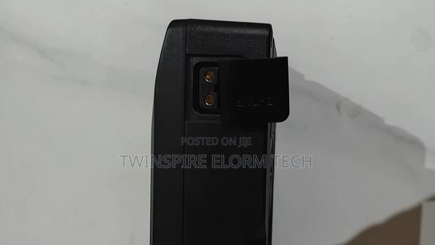 R7 v Mount Battery 14.8v 106wh With Pd · Photo 3