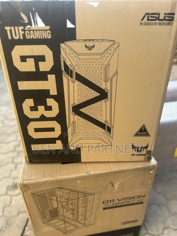 Asus Gt 301 Gaming Case With 4 Fans · Photo 2