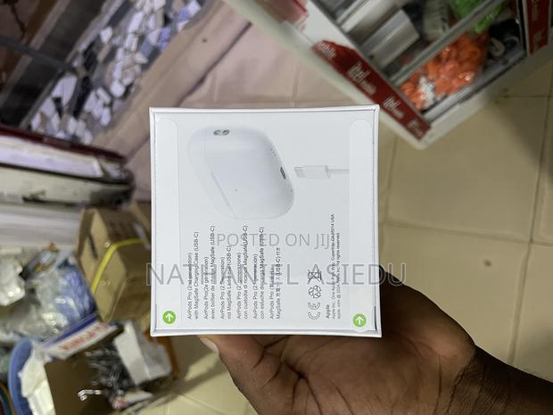 Airpods Pro 2nd Generation With Type C Port · Photo 2