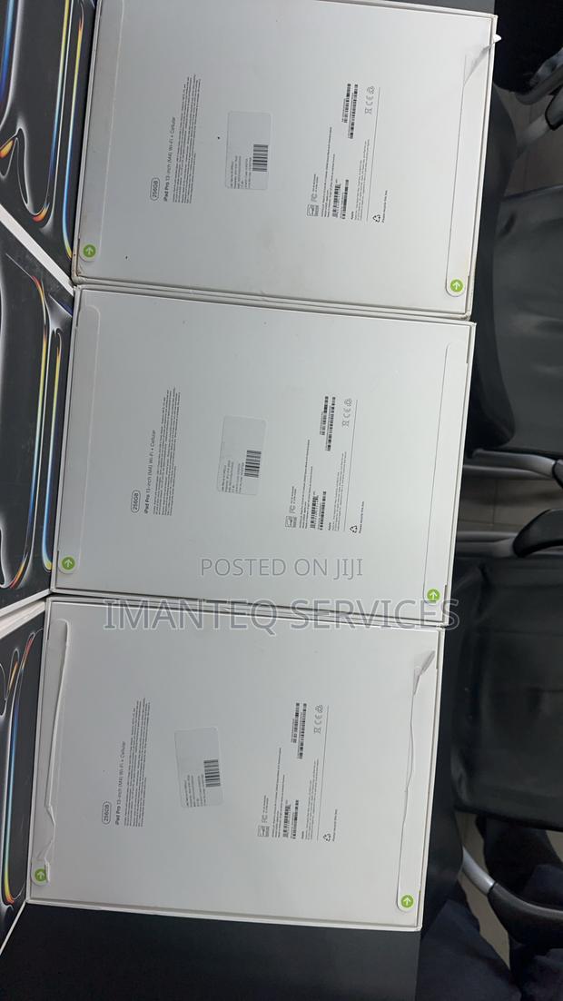 New Apple iPad Pro 13 (2024) 256 GB Black · Photo 2
