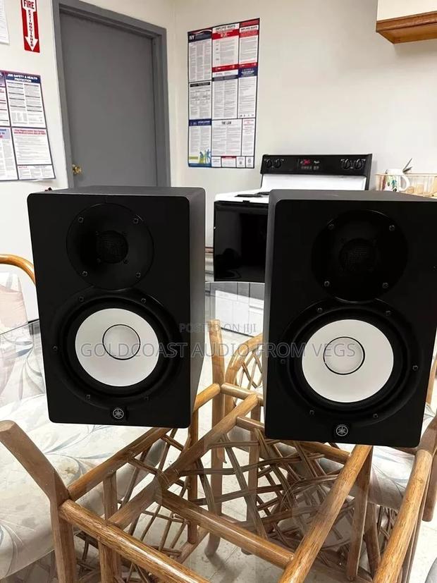 Yamaha Hs7i Powered Studio Monitor Sealed Box · Photo 3