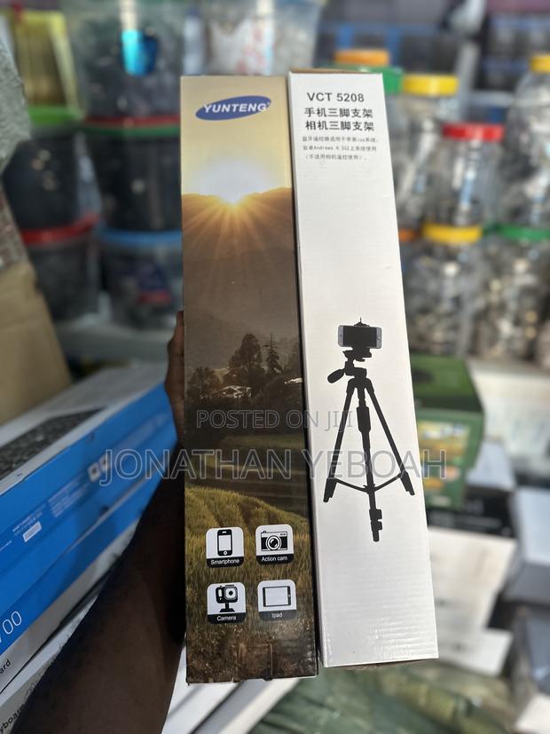 VCT 5208 Tripod Stand for Phones · Photo 2