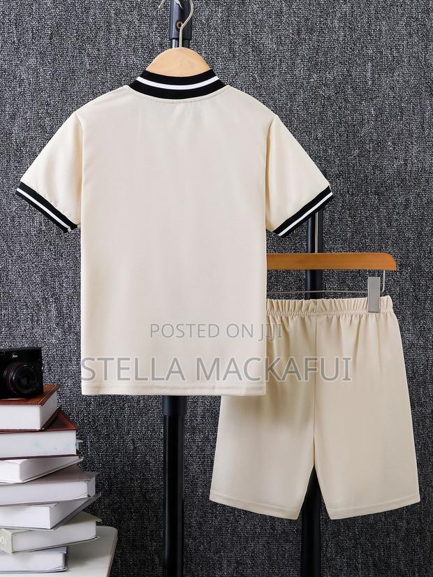 2pcs Set for 6-7yrs and 9-10yrs Only · Photo 4