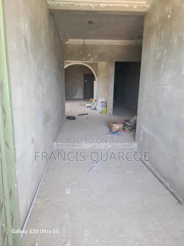 3bdrm Apartment in Francis Quarcoe, Dome for rent · Photo 4