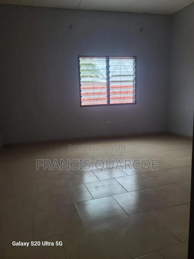 1bdrm Apartment in Francis Quarcoe, Taifa-Burkina for rent · Photo 2