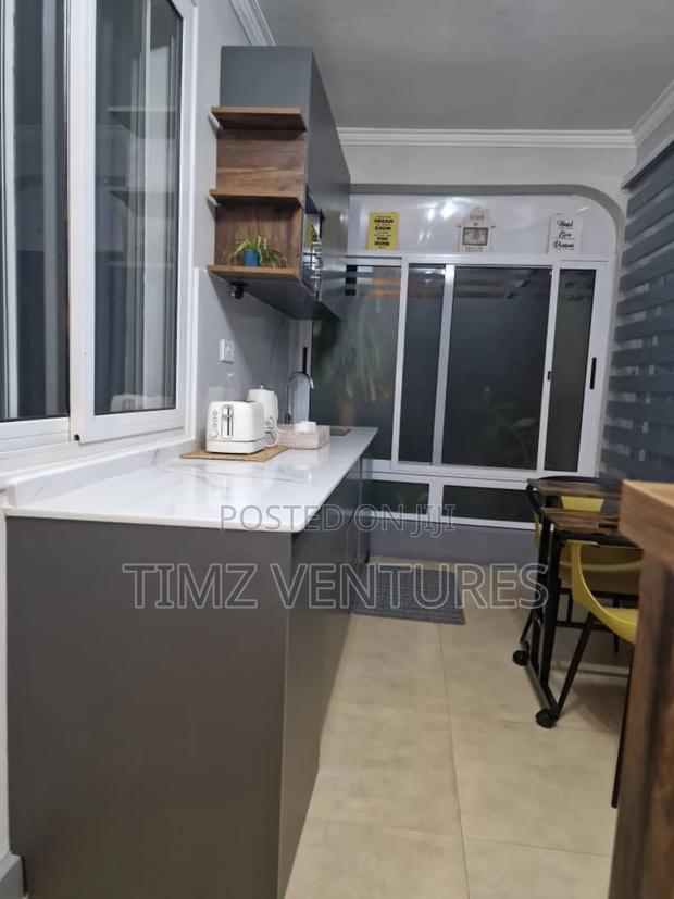 1 Bedroom for Short Stay · Photo 2