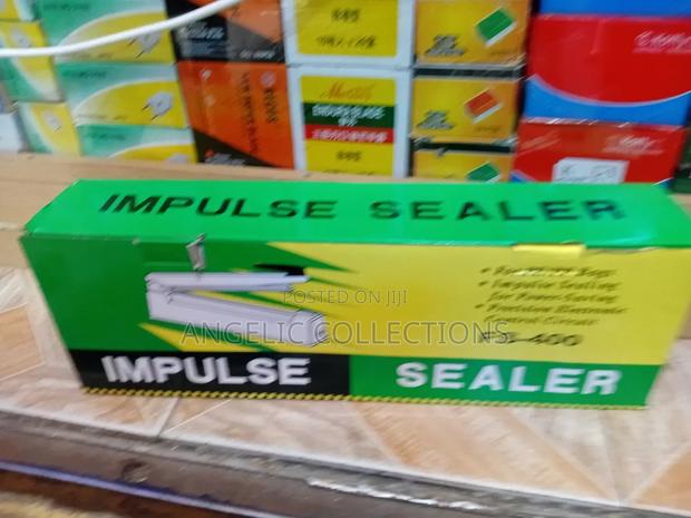 Impulse Sealer Machine · Photo 2