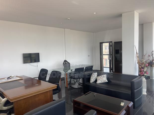 Office Space at Achimota for Rent · Photo 1