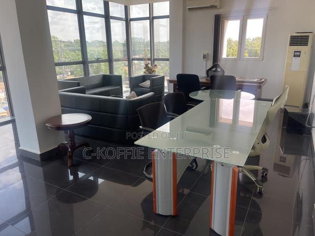 Office Space at Achimota for Rent · Photo 4
