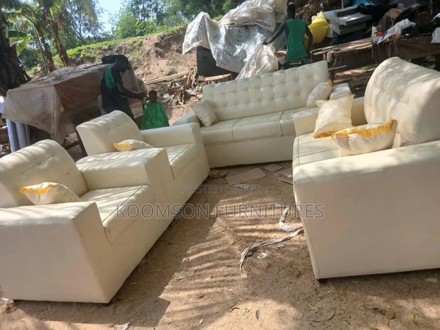 Quality Sofa (Payment After Delivery) Free Delivery · Photo 1