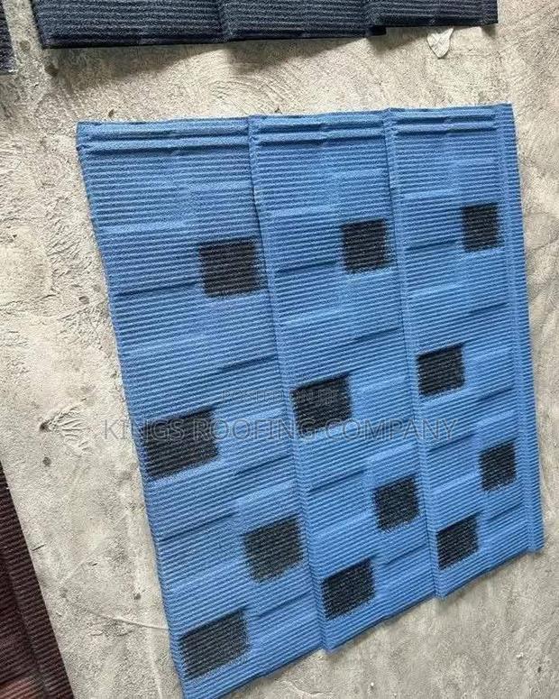Diffrent Color Grades of Shingle Roofing Tiles · Photo 4