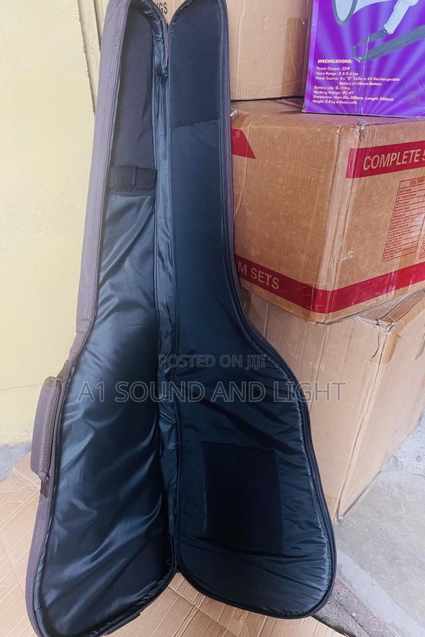 Givson Bass Guitar Bag · Photo 2