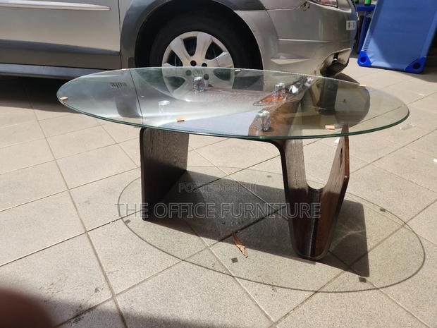 Center Table With Curved Stand · Photo 3