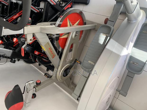 Commercial Spinning Bicycle 150kg · Photo 3