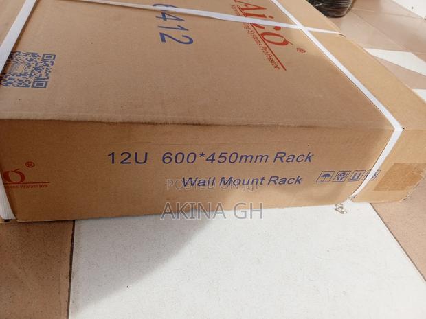 12u Network Wall Mount Rack Cabinet 600x450 · Photo 2