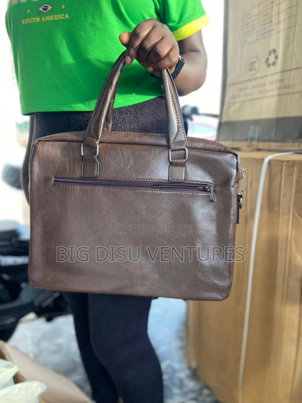 Laptop Bag for Sale · Photo 4