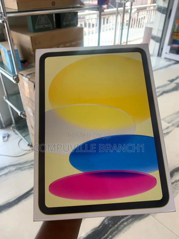 New Apple iPad Wi-Fi 256 GB Yellow · Photo 1