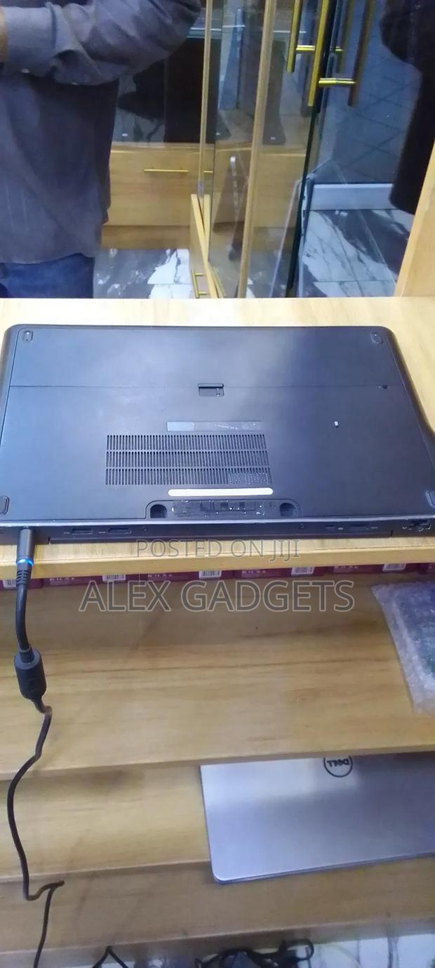 Laptop Dell Latitude 7440 12GB Intel Core I5 HDD 500GB · Photo 1