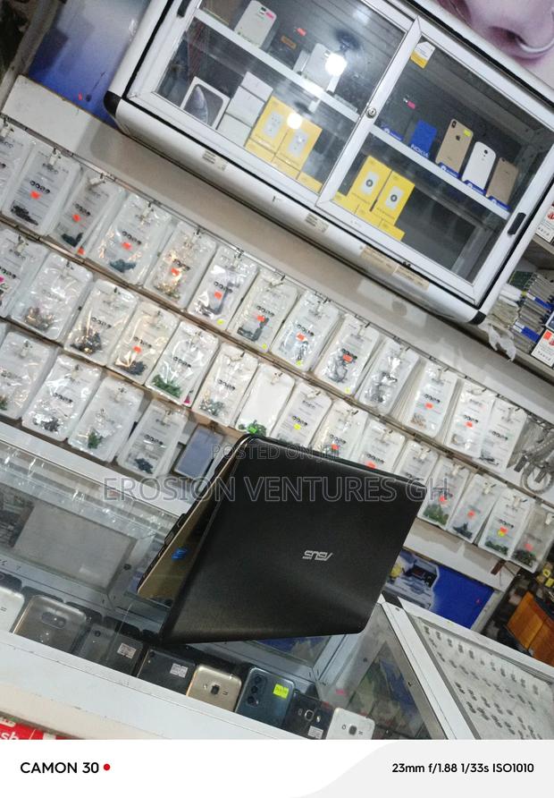 Laptop Asus A42JC 4GB Intel Core I3 HDD 500GB · Photo 3