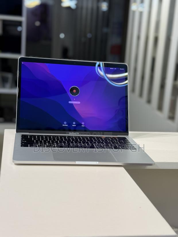 Laptop Apple MacBook Pro 2017 16GB Intel Core I5 SSD 256GB · Photo 2