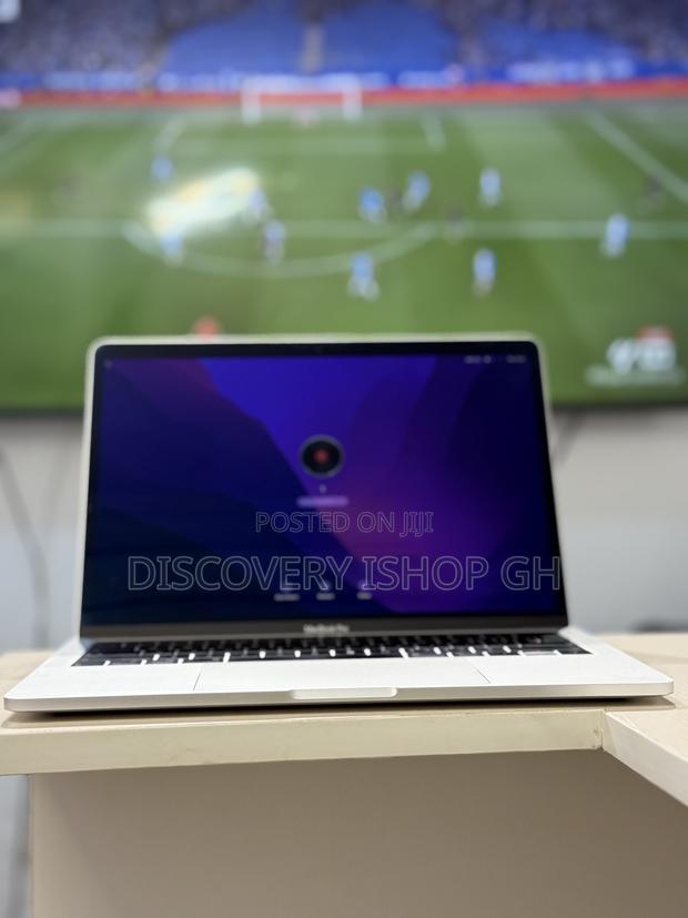 Laptop Apple MacBook Pro 2017 16GB Intel Core I5 SSD 256GB · Photo 4