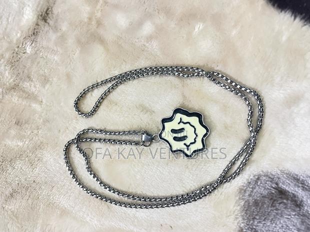 Smiling Face Necklace · Photo 2