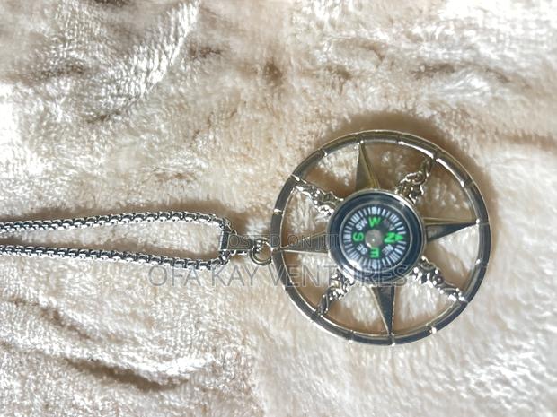 Compass Necklace for All · Photo 1