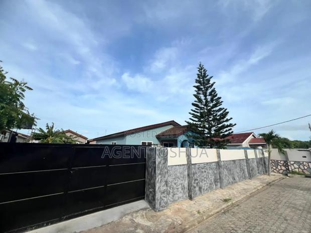3bdrm House in Manet Viile Estate, Spintex for rent · Photo 1