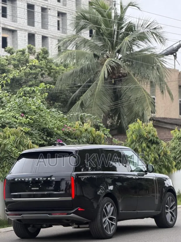 Land Rover Range Rover Vogue 2025 Black · Photo 1