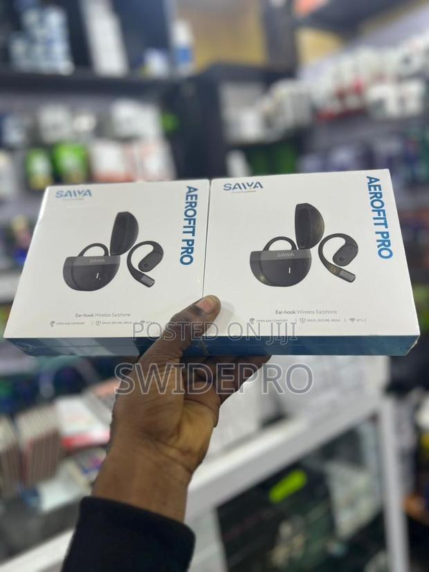 Saiya Aerofit Pro Ear-Hook Wireless Earphones · Photo 1