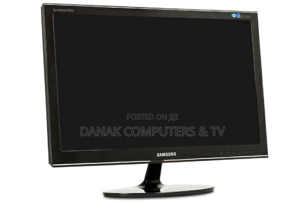 Samsung Syncmaster 24 Inch LCD Widescreen Monitor · Photo 2