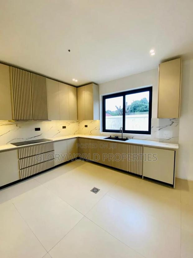 4bdrm House in Dzorwulu for sale · Photo 6