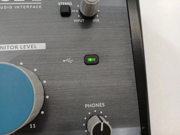 SSL/Solid State Logic Ssl2 2-in/2-Out Usb Audio Interface · Photo 3